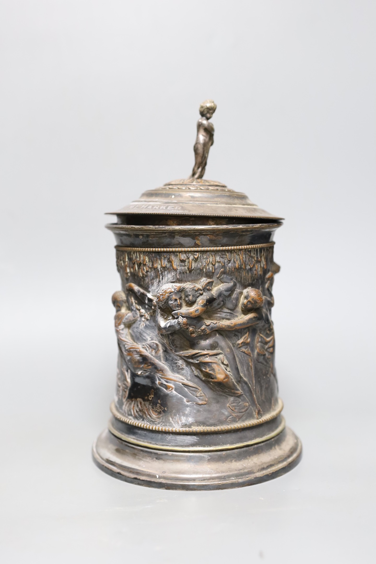 A Victorian silver plated biscuit barrel, engraved name to lid, 26cm